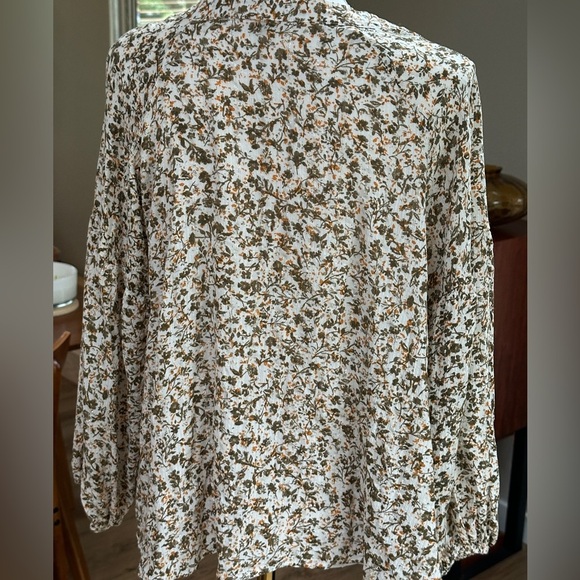 Peace & Pearls tiny floral popover tie neck boho poets blouse - Picture 7 of 11